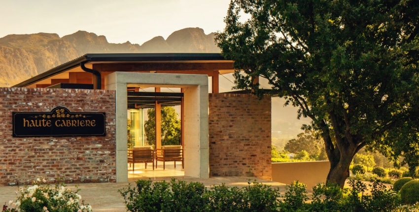 Guest entrance_klein