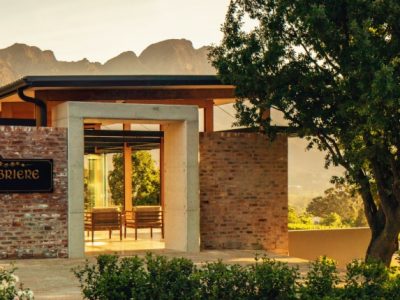 Guest entrance_klein